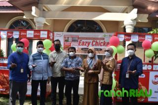 Launching program Lapak Berkah Eazy Chicken, targetkan 1000 lapak Berkah di wilayah Riau